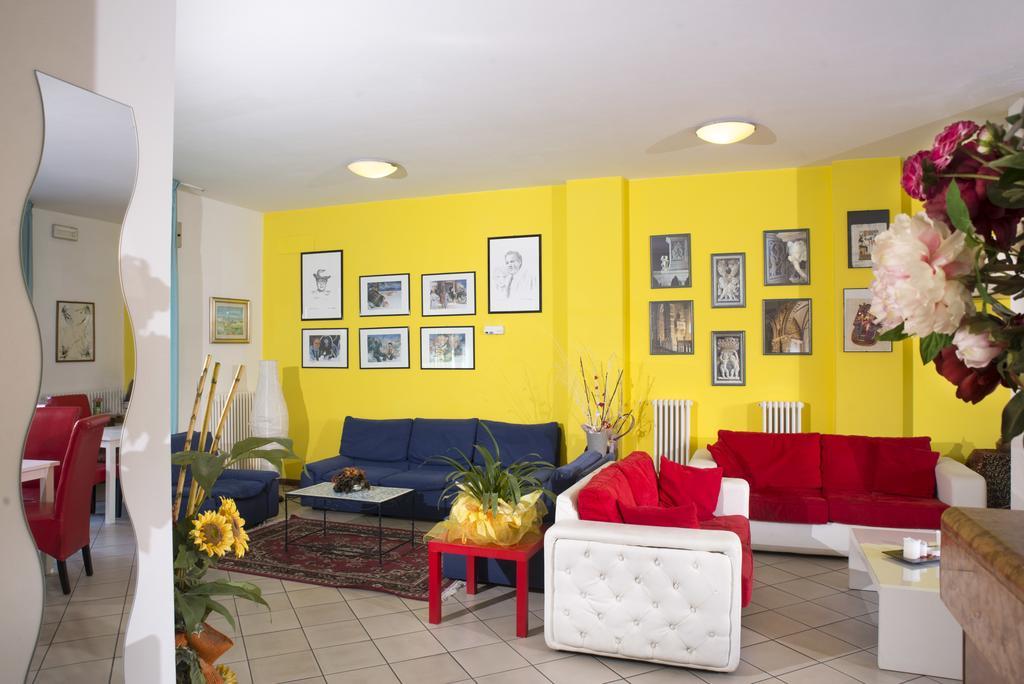 Azzurra Aparthotel 3*