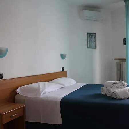 Residence Villa Azzurra Rimini Esterno foto