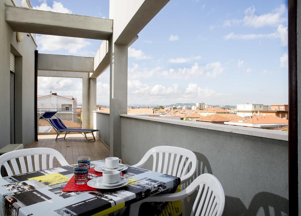 Azzurra Apart-hotel 3*