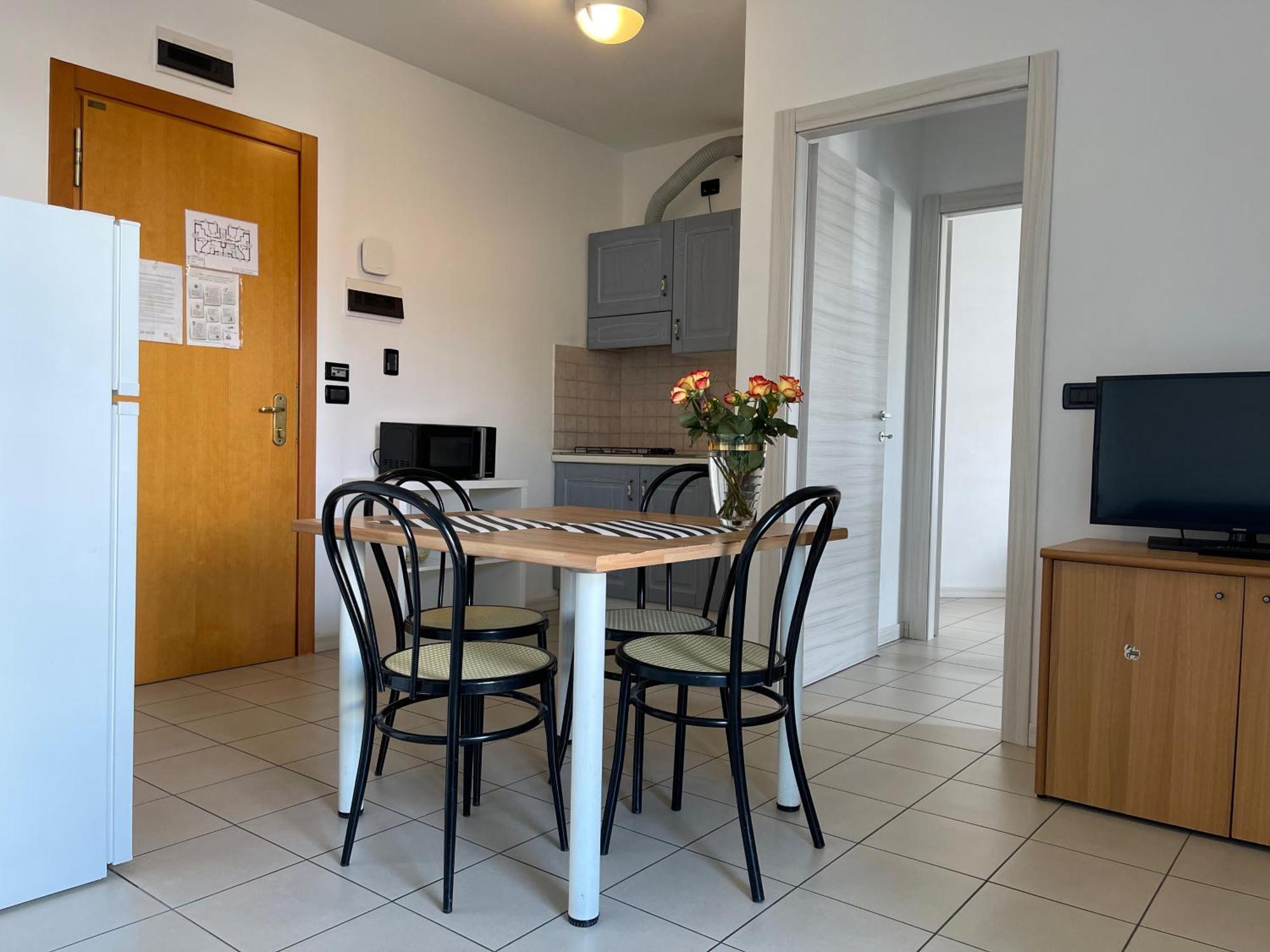 Aparthotel Azzurra 3*